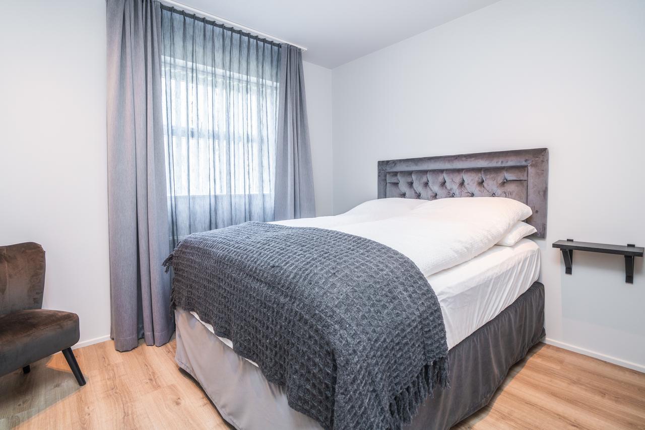 H96 Luxury Suite Keflavik Bagian luar foto