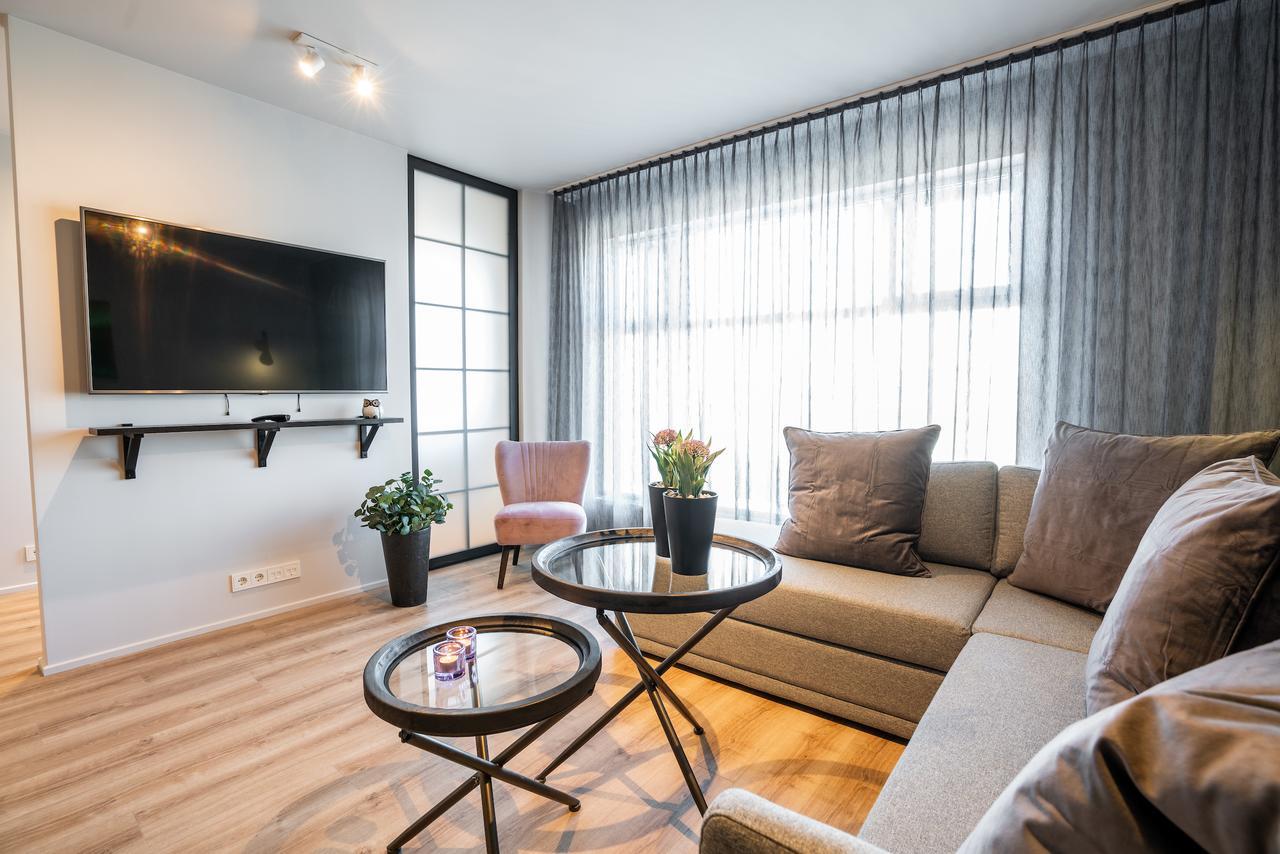 H96 Luxury Suite Keflavik Bagian luar foto